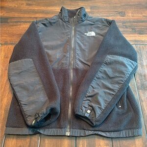 The North Face Black Performance Fleece Jacket size Youth Large